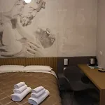 بيت ضيافة Coloss Imperial روما